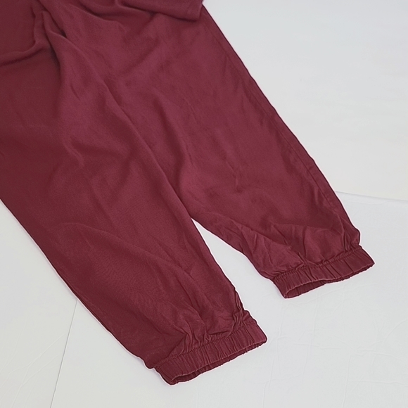 Lulu's Learning to Fly Burgundy Halter Jumpsuit/ M - Picture 11 of 12